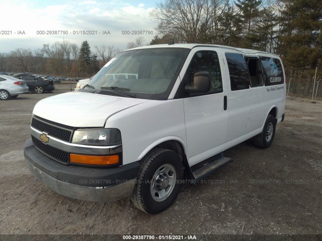 Photo 1 VIN: 1GAWGRFFXF1179648 - CHEVROLET EXPRESS PASSENGER 