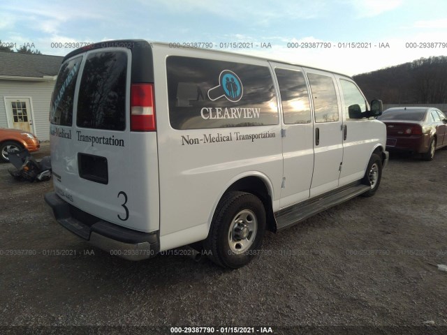 Photo 3 VIN: 1GAWGRFFXF1179648 - CHEVROLET EXPRESS PASSENGER 