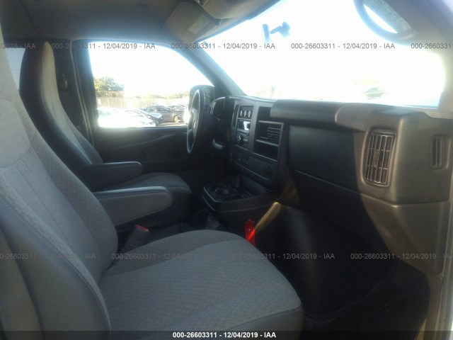 Photo 4 VIN: 1GAWGRFG3E1165372 - CHEVROLET EXPRESS PASSENGER 