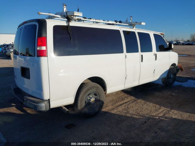 Photo 3 VIN: 1GAZG1FA2D1145901 - CHEVROLET EXPRESS 3500 