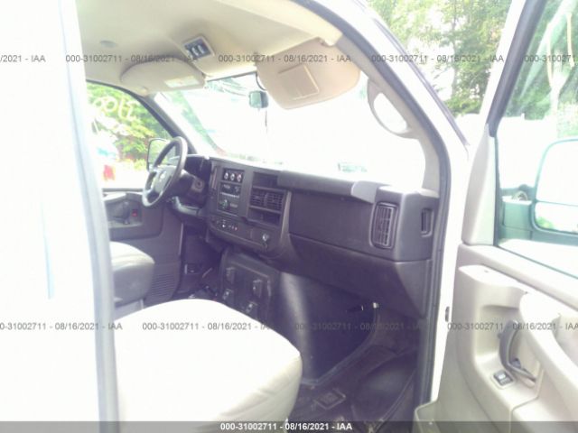 Photo 4 VIN: 1GAZG1FFXF1127015 - CHEVROLET EXPRESS PASSENGER 