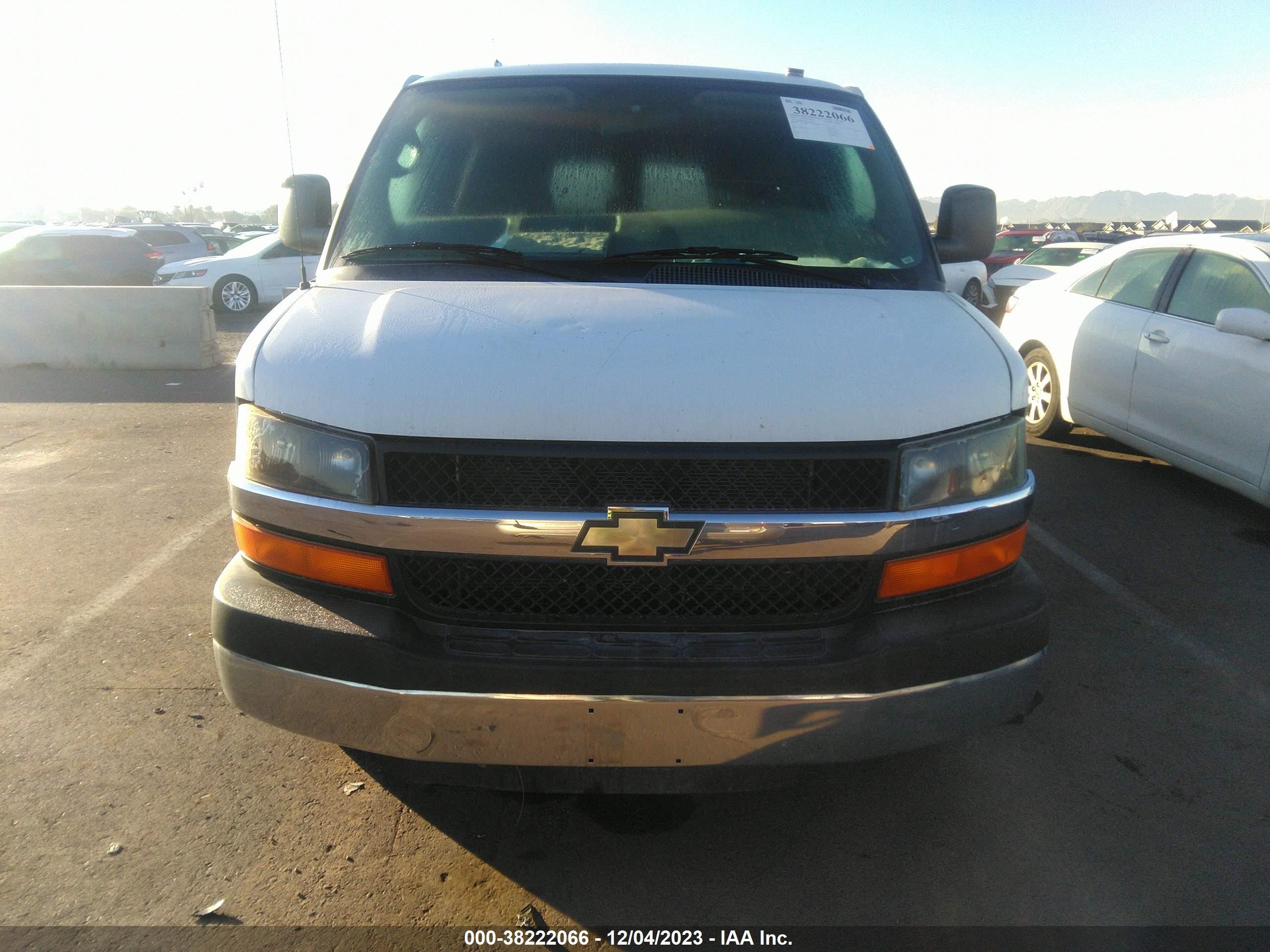 Photo 11 VIN: 1GAZG1FG1C1140644 - CHEVROLET EXPRESS 