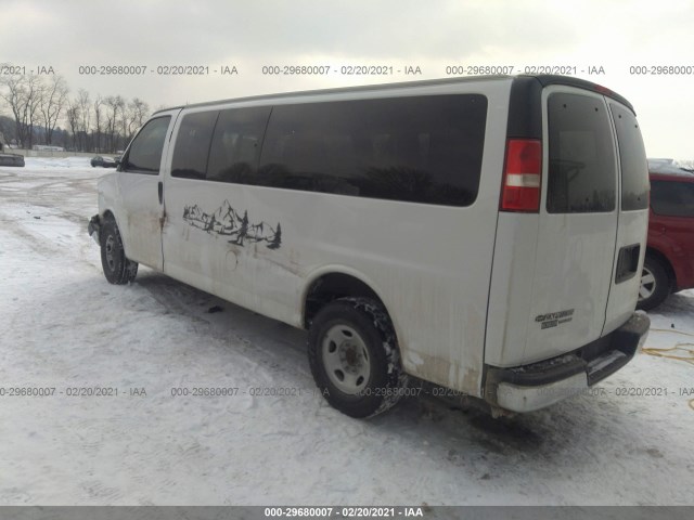 Photo 2 VIN: 1GAZG1FG2F1207207 - CHEVROLET EXPRESS PASSENGER 