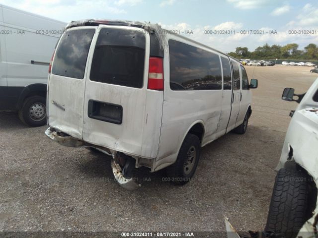 Photo 3 VIN: 1GAZG1FG3E1152877 - CHEVROLET EXPRESS PASSENGER 