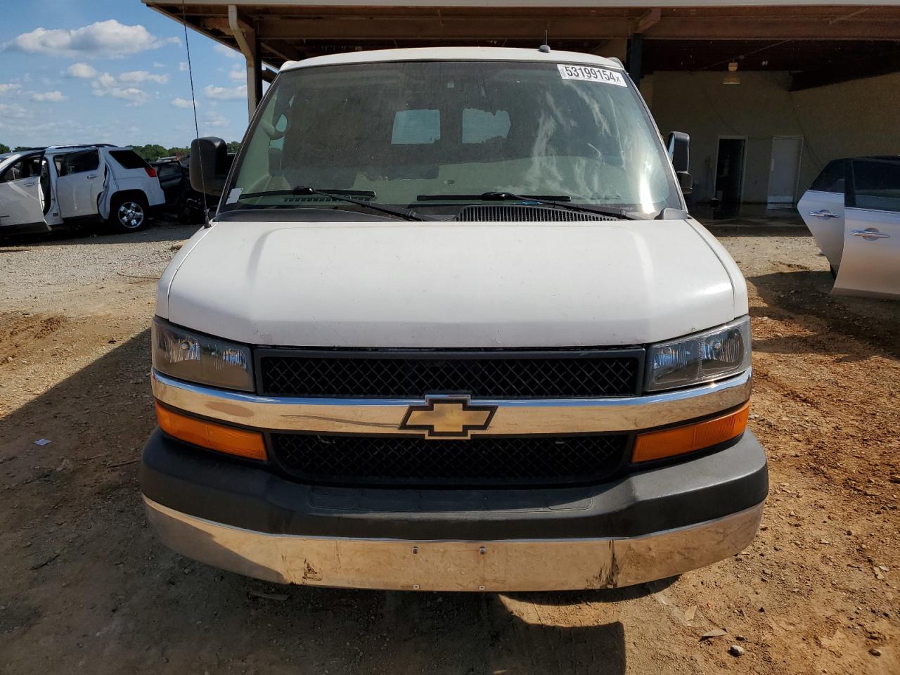 Photo 4 VIN: 1GAZG1FG5B1175444 - CHEVROLET EXPRESS 