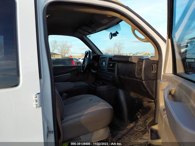 Photo 4 VIN: 1GAZG1FG5D1153320 - CHEVROLET EXPRESS 3500 