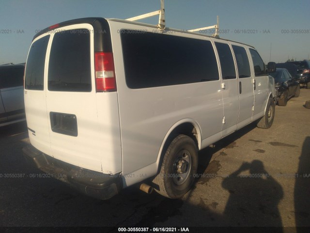 Photo 3 VIN: 1GAZG1FG6F1117557 - CHEVROLET EXPRESS PASSENGER 