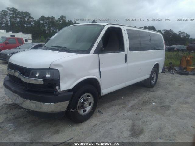 Photo 1 VIN: 1GAZGMFP1J1311729 - CHEVROLET EXPRESS PASSENGER 