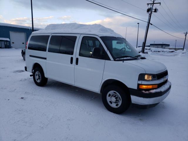 Photo 3 VIN: 1GAZGMFP2J1238872 - CHEVROLET EXPRESS 