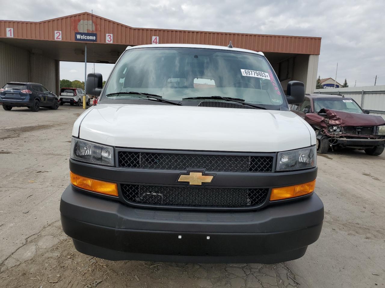 Photo 4 VIN: 1GAZGNF73N1149405 - CHEVROLET EXPRESS 