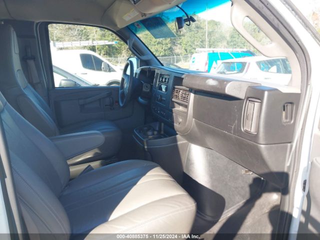 Photo 4 VIN: 1GAZGNFF0H1328464 - CHEVROLET EXPRESS 