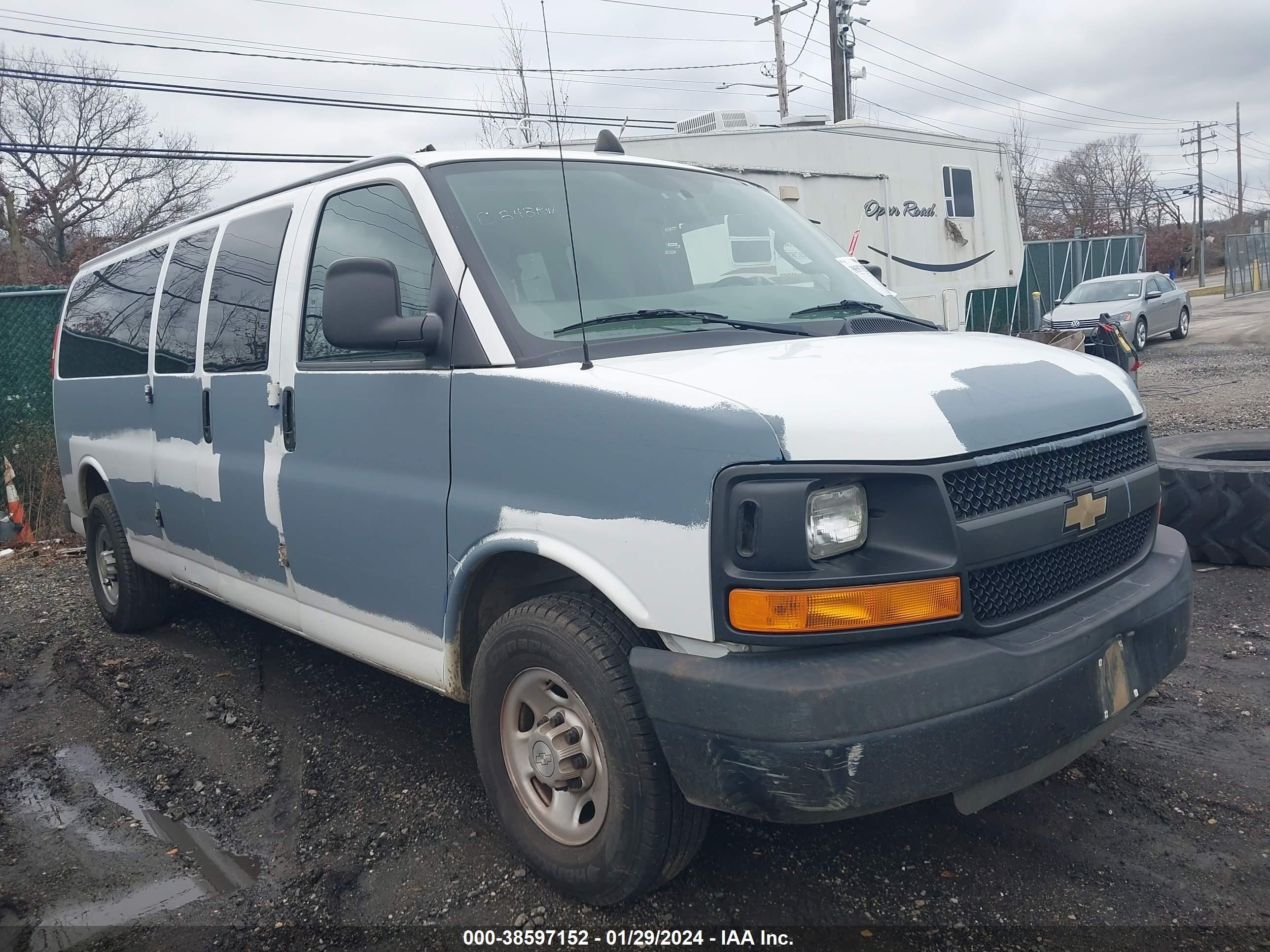 Photo 0 VIN: 1GAZGNFF1G1327502 - CHEVROLET EXPRESS 