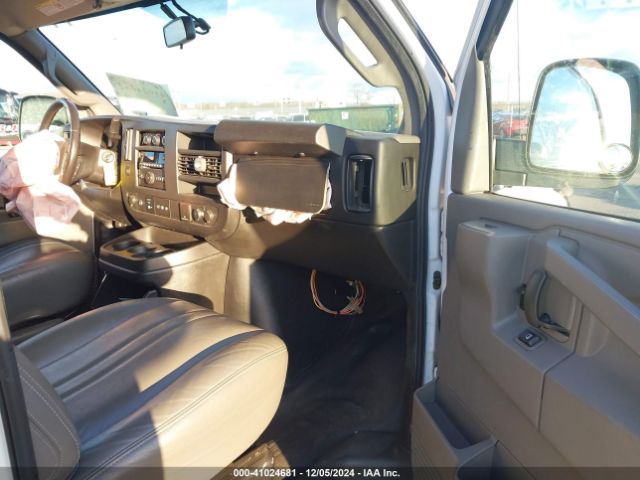 Photo 4 VIN: 1GAZGNFF6H1158403 - CHEVROLET EXPRESS 