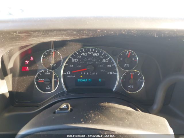 Photo 6 VIN: 1GAZGNFF6H1158403 - CHEVROLET EXPRESS 