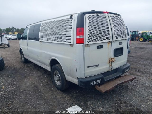 Photo 2 VIN: 1GAZGNFF7G1320134 - CHEVROLET EXPRESS 3500 