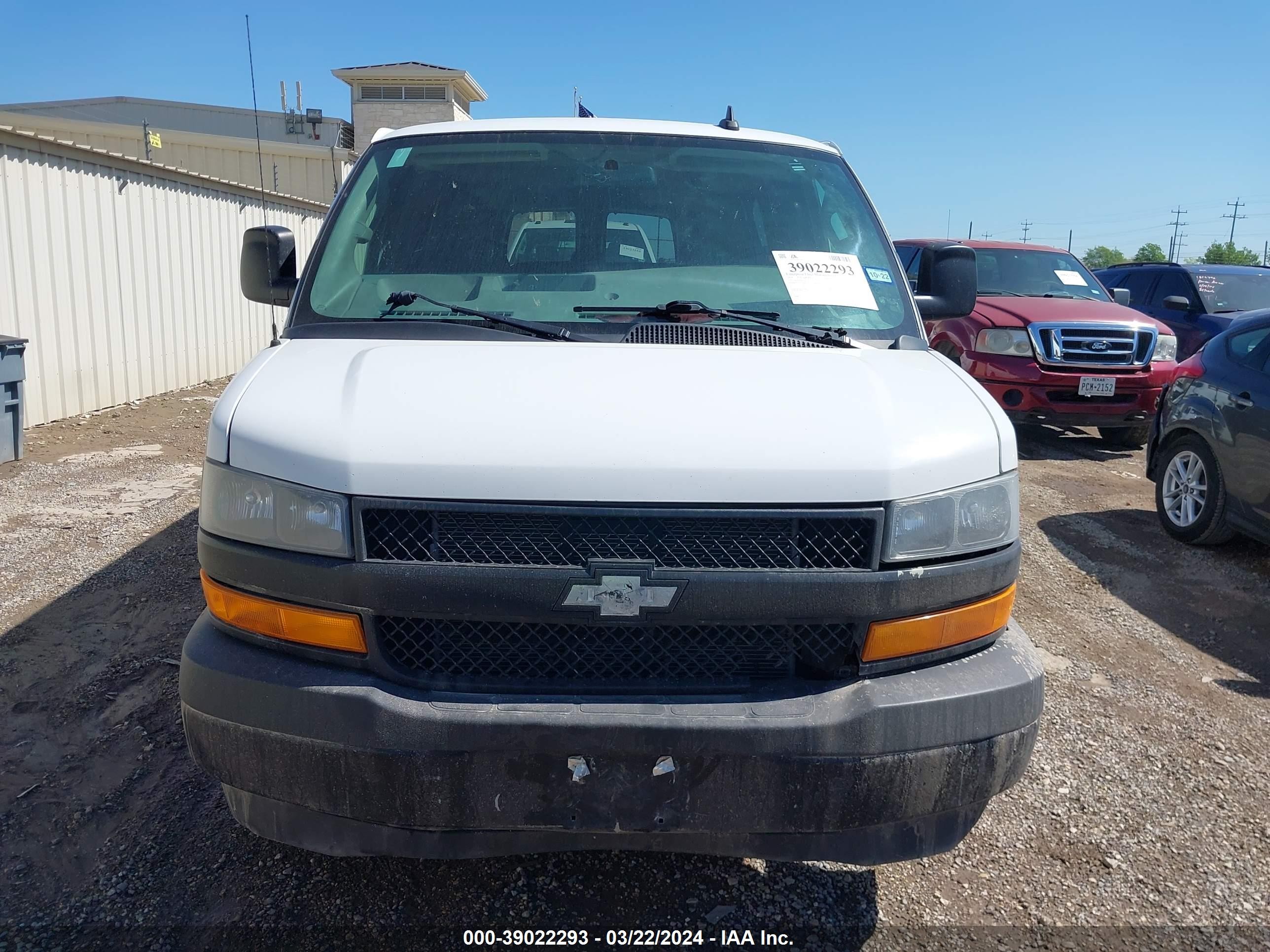 Photo 11 VIN: 1GAZGNFG1L1273539 - CHEVROLET EXPRESS 