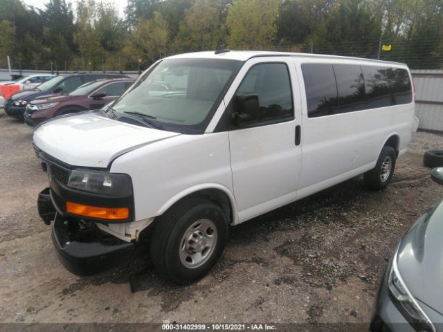 Photo 1 VIN: 1GAZGNFG7J1190209 - CHEVROLET EXPRESS PASSENGER 