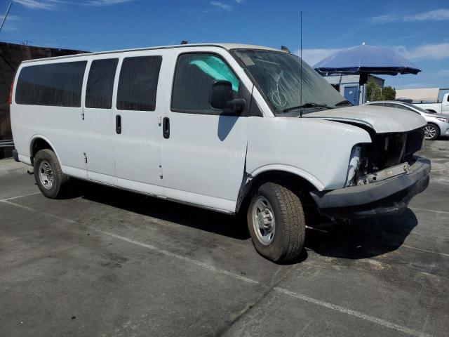 Photo 3 VIN: 1GAZGNFG9L1267066 - CHEVROLET EXPRESS 