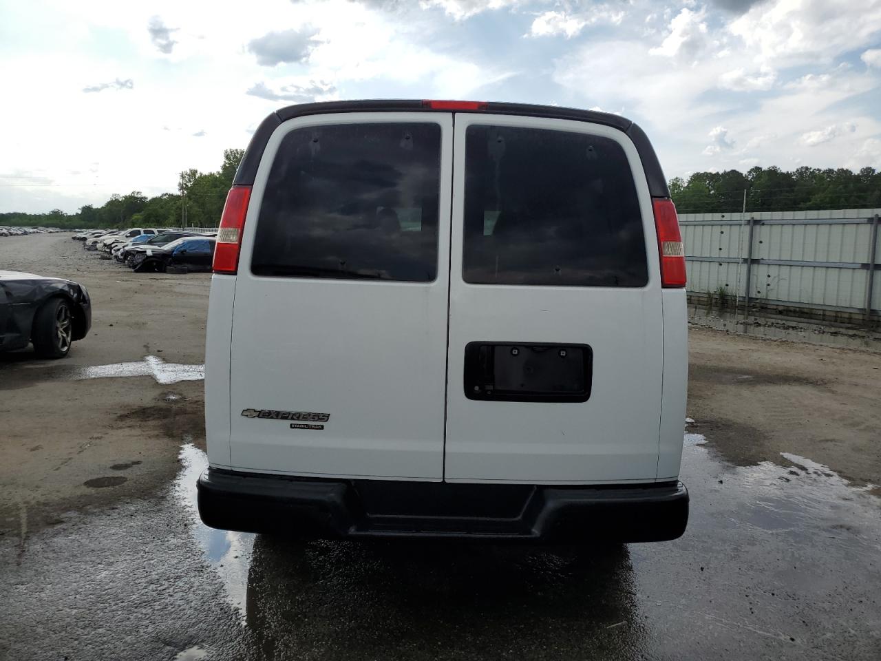 Photo 5 VIN: 1GAZGNFGXG1176085 - CHEVROLET EXPRESS 