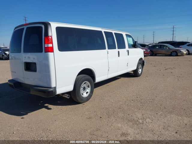 Photo 3 VIN: 1GAZGNFP3R1213528 - CHEVROLET EXPRESS 