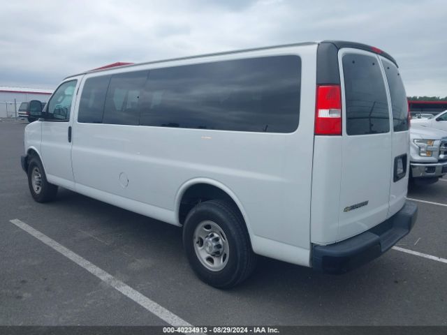 Photo 2 VIN: 1GAZGNFP5L1235599 - CHEVROLET EXPRESS 