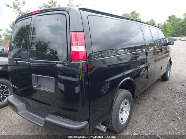 Photo 3 VIN: 1GAZGNFP8R1212777 - CHEVROLET EXPRESS 