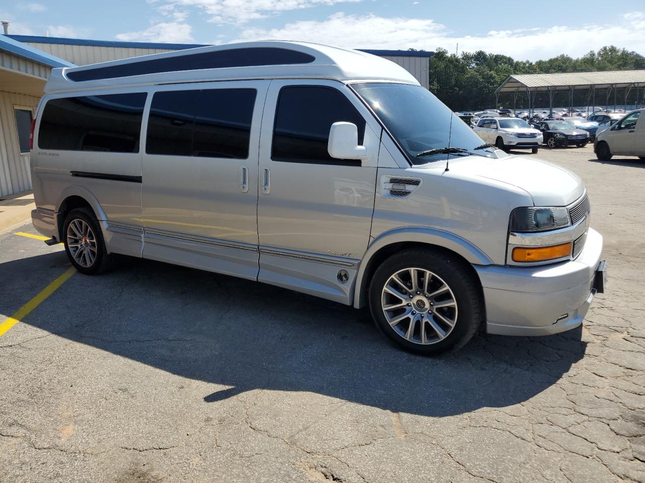 Photo 3 VIN: 1GAZGPF72M1202766 - CHEVROLET EXPRESS 