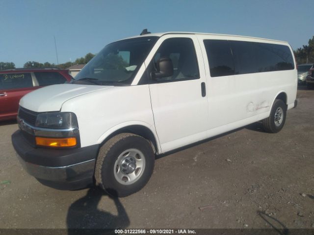 Photo 1 VIN: 1GAZGPFF8H1229984 - CHEVROLET EXPRESS PASSENGER 