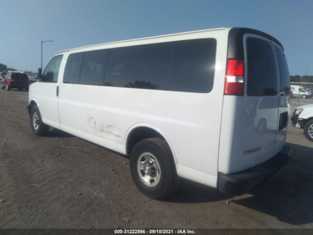 Photo 2 VIN: 1GAZGPFF8H1229984 - CHEVROLET EXPRESS PASSENGER 