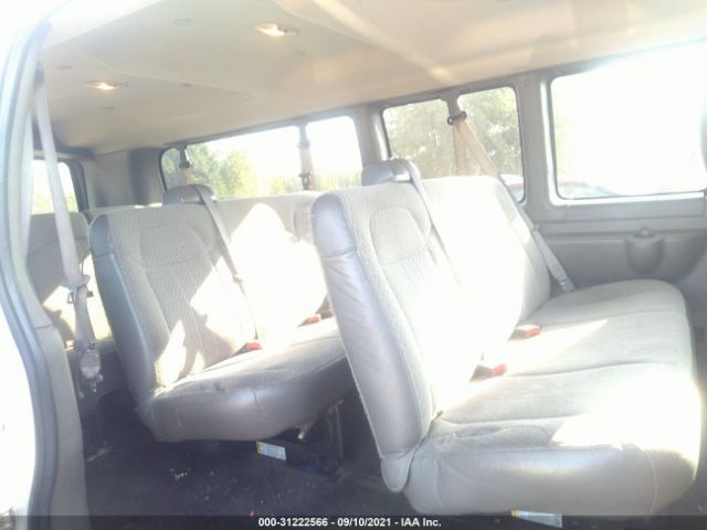 Photo 7 VIN: 1GAZGPFF8H1229984 - CHEVROLET EXPRESS PASSENGER 