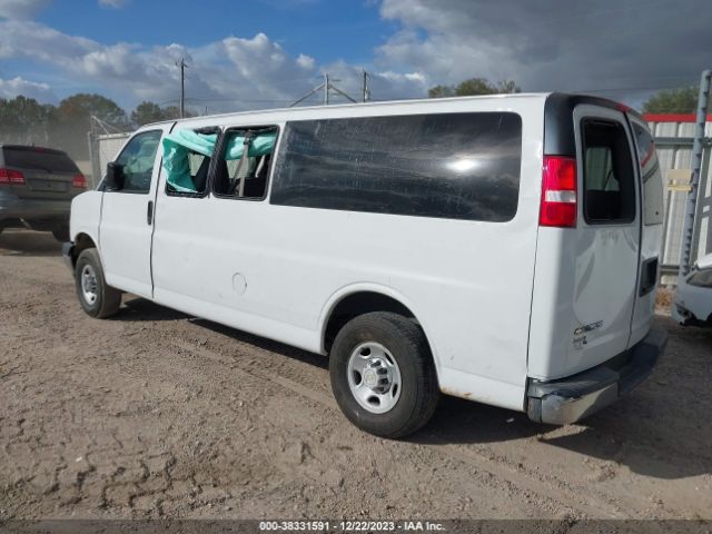 Photo 2 VIN: 1GAZGPFG0K1226240 - CHEVROLET EXPRESS 3500 