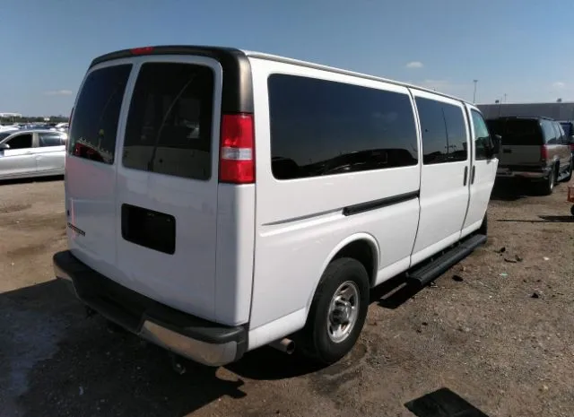 Photo 3 VIN: 1GAZGPFG0K1293064 - CHEVROLET EXPRESS PASSENGER 