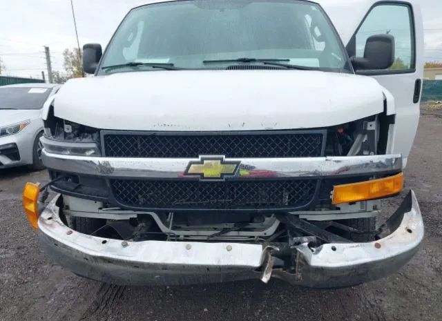 Photo 5 VIN: 1GAZGPFG1J1285179 - CHEVROLET EXPRESS 3500 