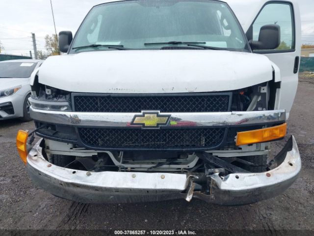 Photo 5 VIN: 1GAZGPFG1J1285179 - CHEVROLET EXPRESS 3500 