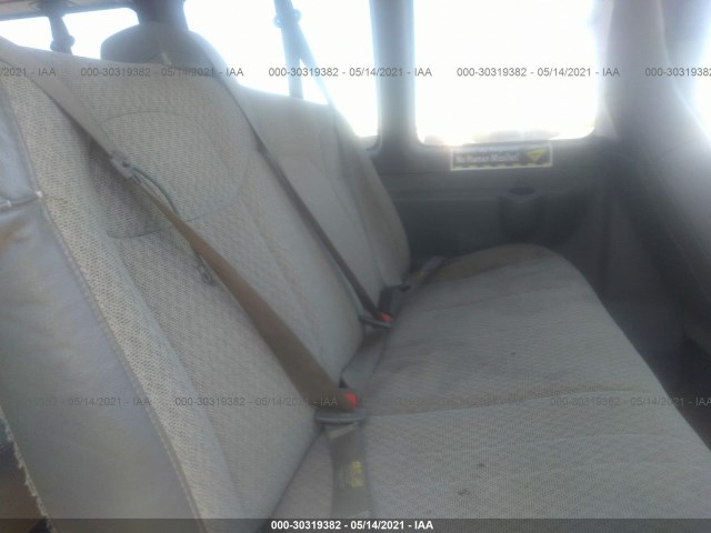 Photo 7 VIN: 1GAZGPFG2G1218311 - CHEVROLET EXPRESS PASSENGER 