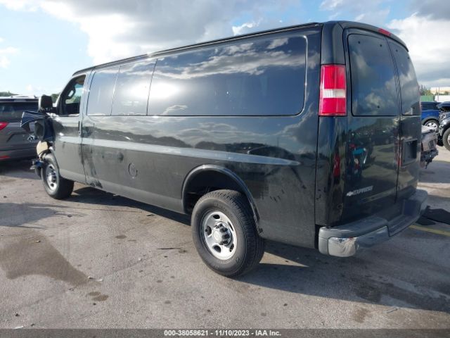 Photo 2 VIN: 1GAZGPFG2H1130103 - CHEVROLET EXPRESS 3500 