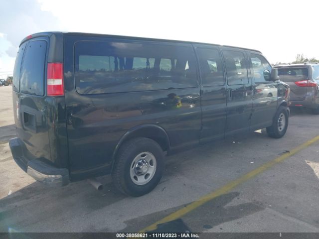 Photo 3 VIN: 1GAZGPFG2H1130103 - CHEVROLET EXPRESS 3500 