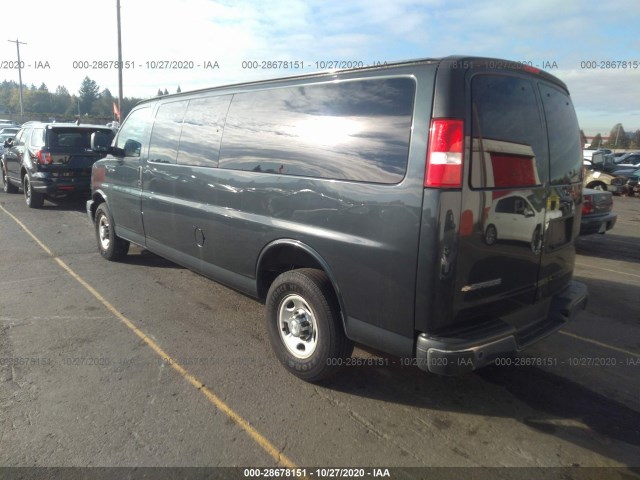 Photo 2 VIN: 1GAZGPFG2J1209714 - CHEVROLET EXPRESS PASSENGER 