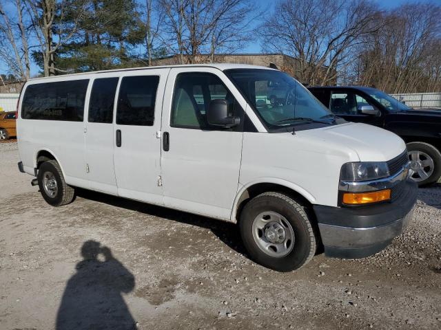 Photo 3 VIN: 1GAZGPFG2J1317265 - CHEVROLET EXPRESS 