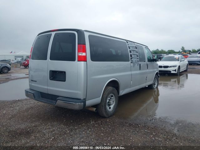 Photo 3 VIN: 1GAZGPFG2K1242472 - CHEVROLET EXPRESS 