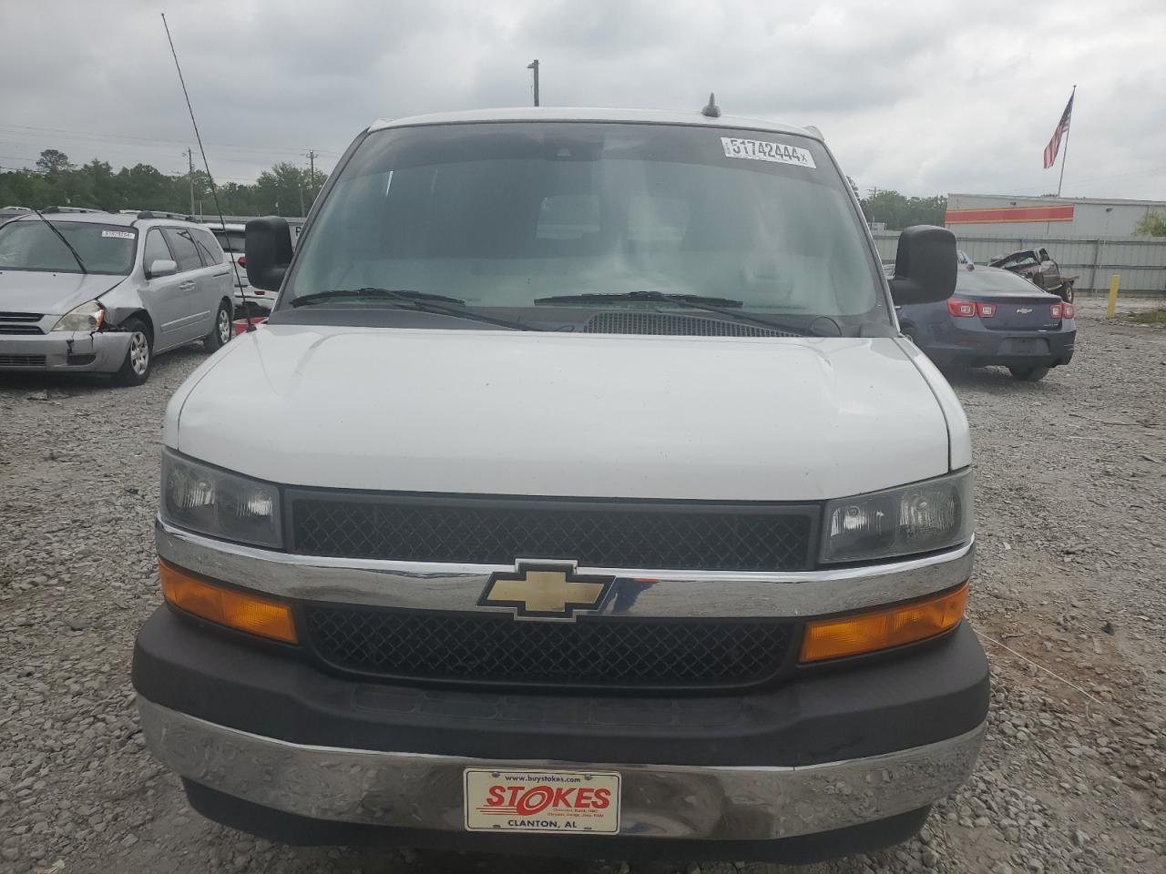 Photo 4 VIN: 1GAZGPFG3K1366069 - CHEVROLET EXPRESS 