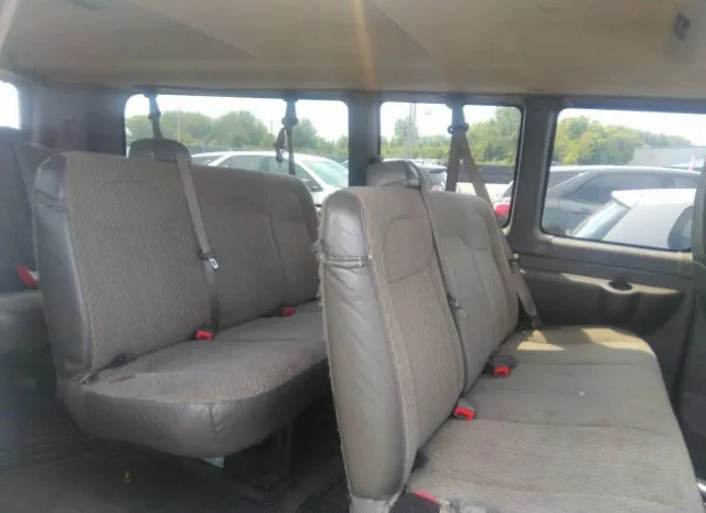 Photo 7 VIN: 1GAZGPFG4H1124447 - CHEVROLET EXPRESS PASSENGER 