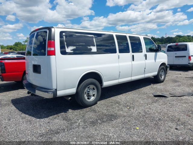 Photo 3 VIN: 1GAZGPFG4H1334210 - CHEVROLET EXPRESS 