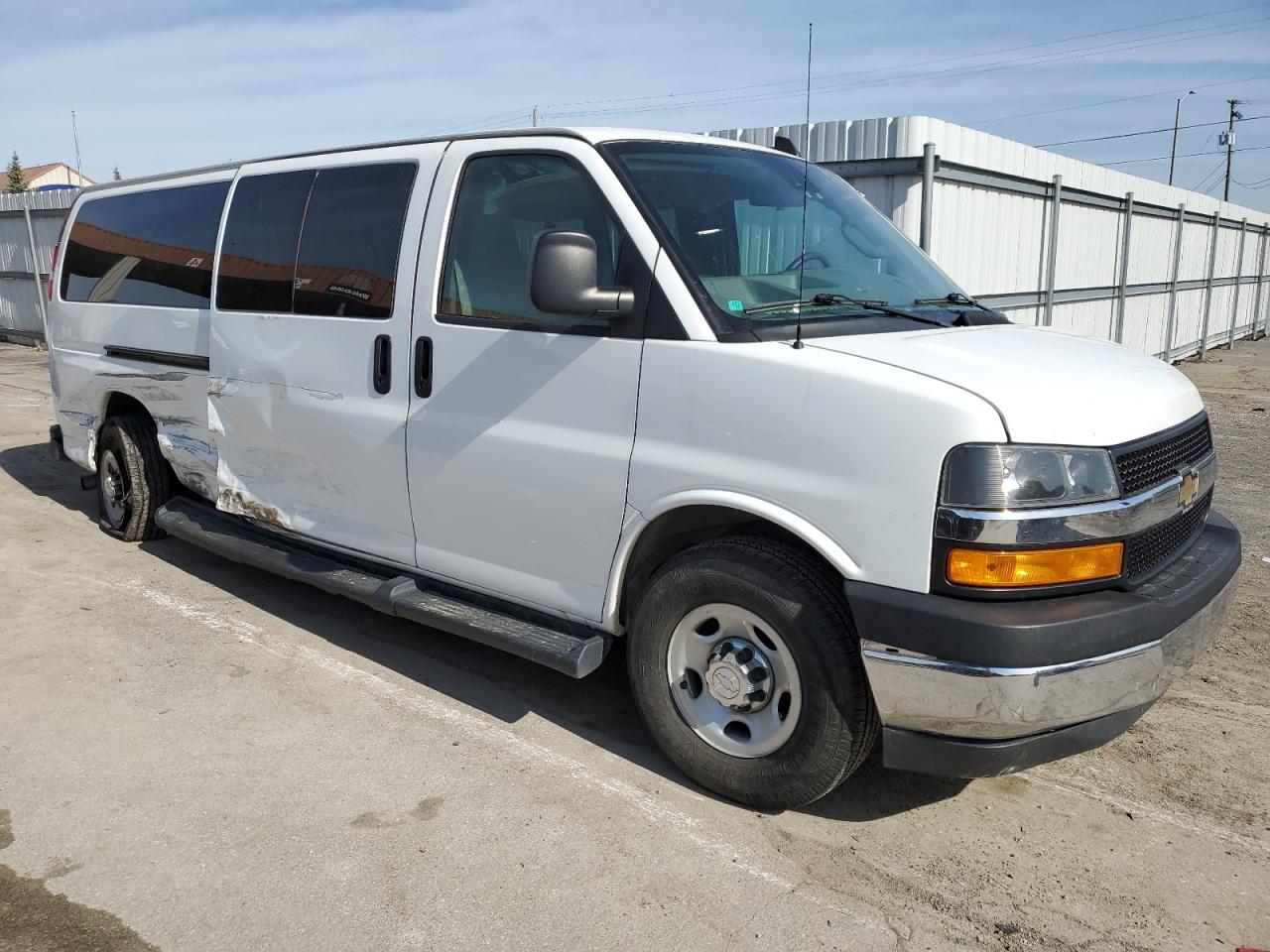 Photo 3 VIN: 1GAZGPFG4K1145807 - CHEVROLET EXPRESS 