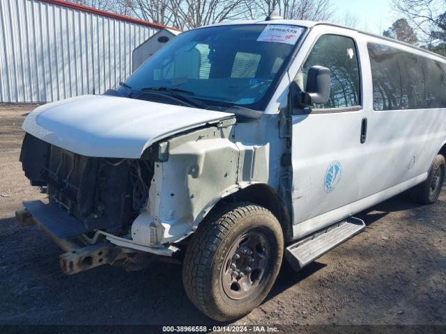 Photo 5 VIN: 1GAZGPFG4L1183023 - CHEVROLET EXPRESS PASSENGER 