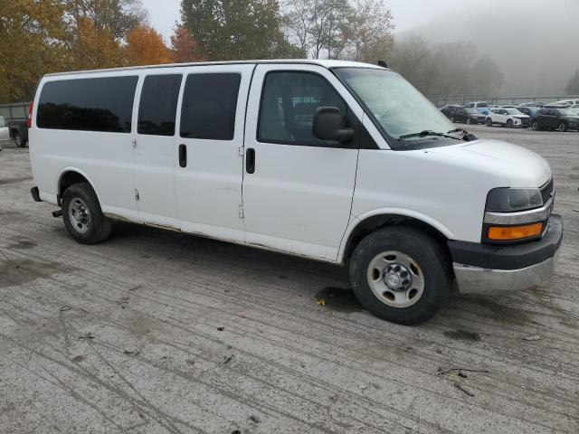 Photo 3 VIN: 1GAZGPFG5G1299174 - CHEVROLET EXPRESS 