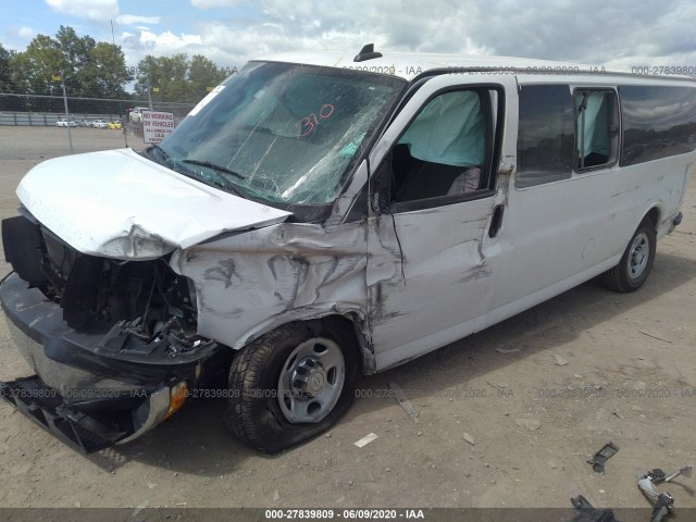 Photo 1 VIN: 1GAZGPFG5J1291213 - CHEVROLET EXPRESS PASSENGER 