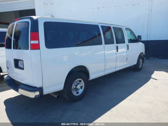 Photo 3 VIN: 1GAZGPFG7J1303779 - CHEVROLET EXPRESS 