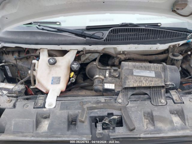 Photo 9 VIN: 1GAZGPFG7J1325183 - CHEVROLET EXPRESS 3500 