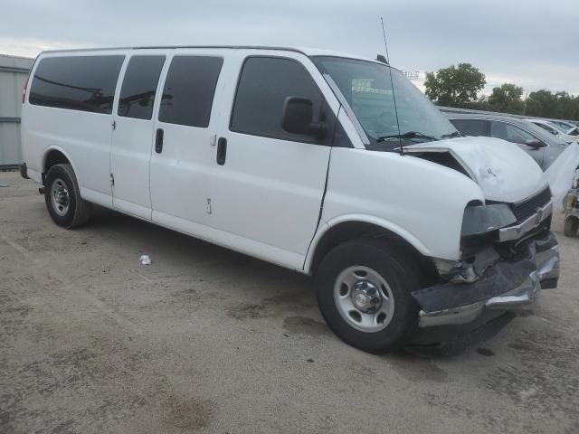 Photo 3 VIN: 1GAZGPFG7J1331372 - CHEVROLET EXPRESS G3 